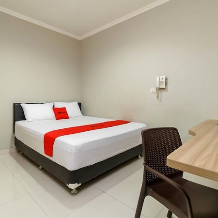 Reddoorz @ Mangga Besar 2 Hotel Jakarta Exterior photo